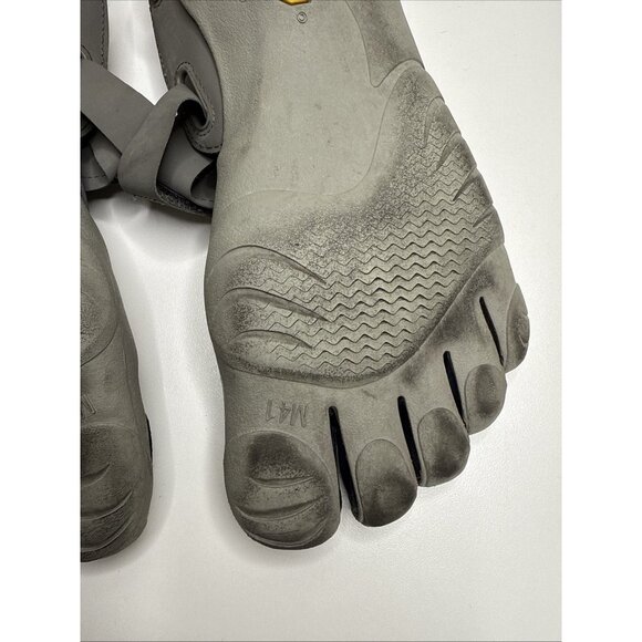 Vibram Size 41 EU Five Fingers Men's Sprint Shoes in Castle Rock - Picture 9 of 16